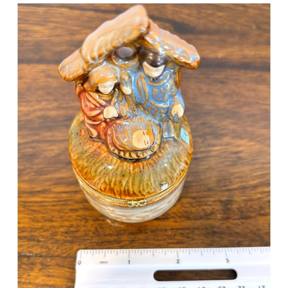 Christmas Nativity Scene Ceramic Hinged Trinket Box Holy Family Christian Decor